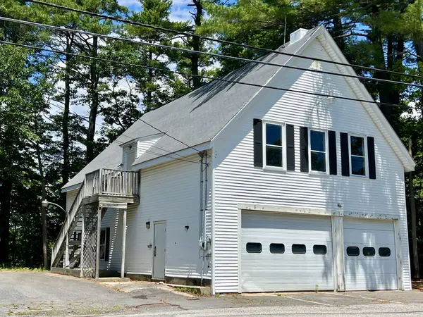 44 Allen Avenue Extension, Falmouth, ME 04105