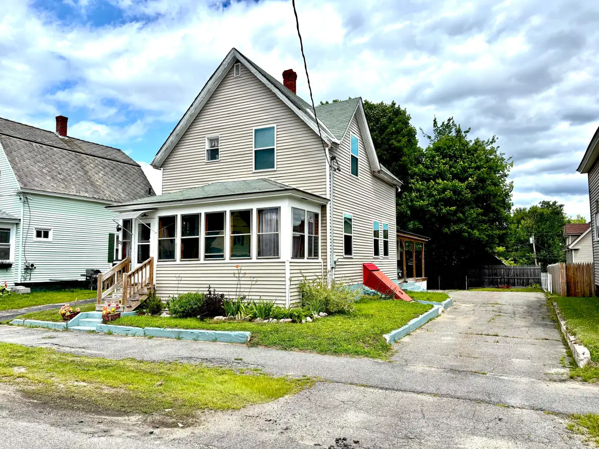 29 Katahdin Avenue, Millinocket, ME 04462 - #1