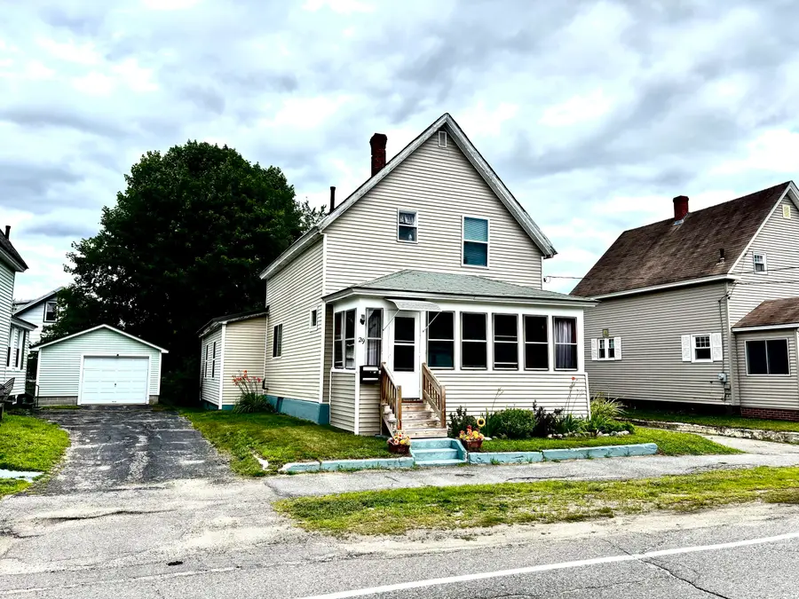 29 Katahdin Avenue, Millinocket, ME 04462 - #2