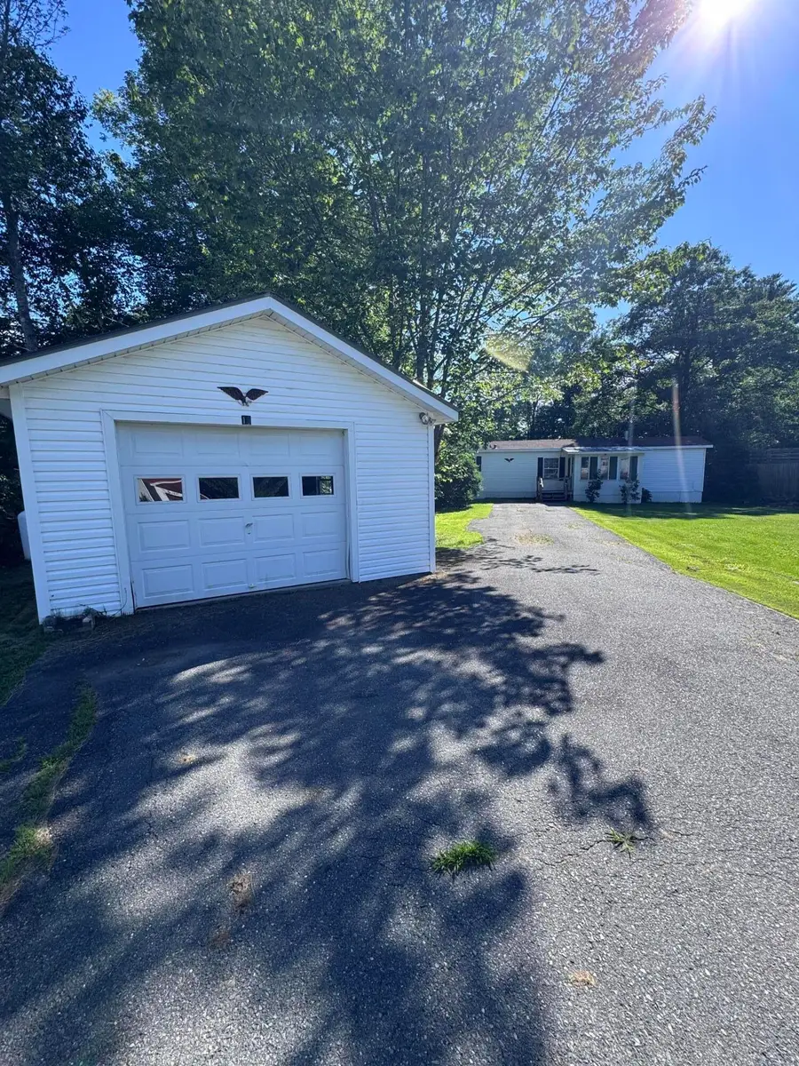 19 Masterman Avenue, Wilton, ME 04294 - #2