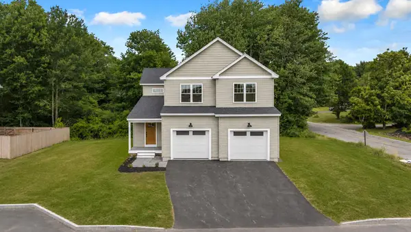 3 Nicklaus Lane, Westbrook, ME 04092