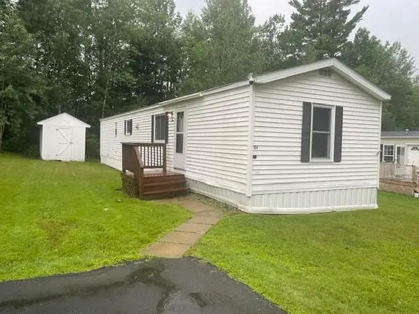 104 Sparrow Drive, Augusta, ME 04330