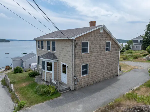 19 Granite Street, Stonington, ME 04681