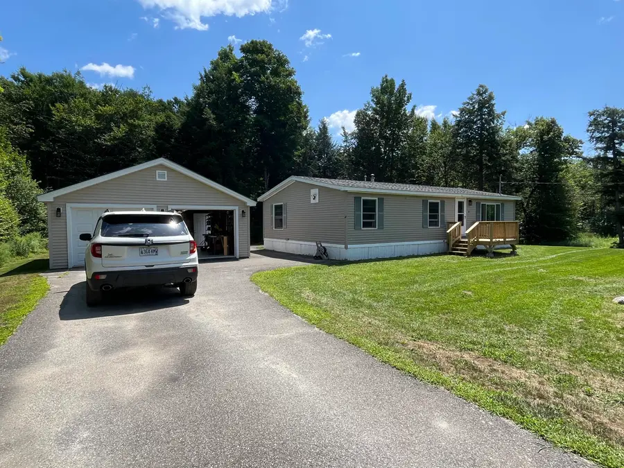 25 Chestnut Street, Canaan, ME 04924 - #2