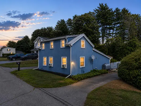 39 Cumberland Avenue, Saco, ME 04072