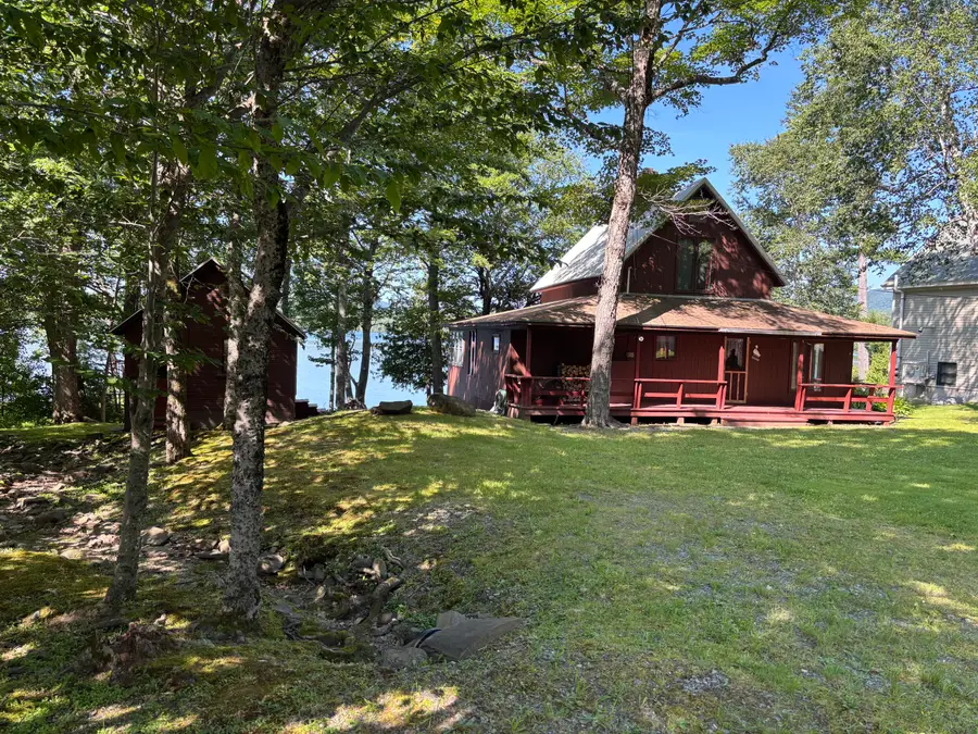 4 N Shore Road, Abbot, ME 04406 - #3