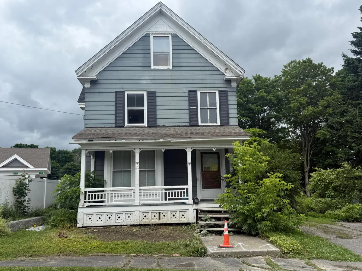 31 Kelsey Street, Waterville, ME 04901 - #1
