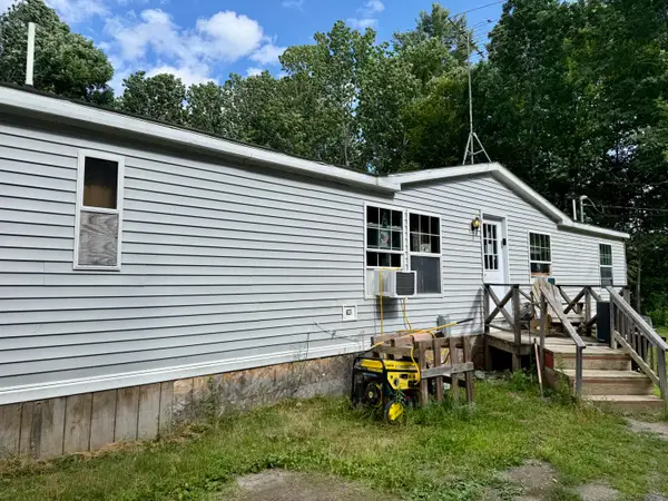 295 Todds Corner Road, Saint Albans, ME 04971