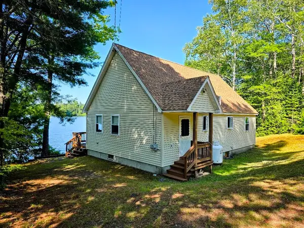43 South Shore Road Road, Lake View Plt, ME 04463