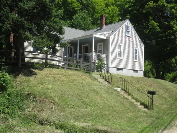73 Summer Street, Gardiner, ME 04345