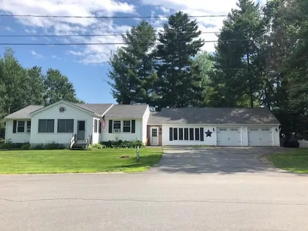 29 Cunningham Lane, Milford, ME 04461