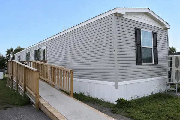 12 Sunset Terrace, Windsor, ME 04363
