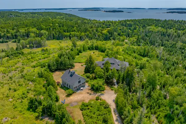 271 Ames Cove Road, Brooksville, ME 04642