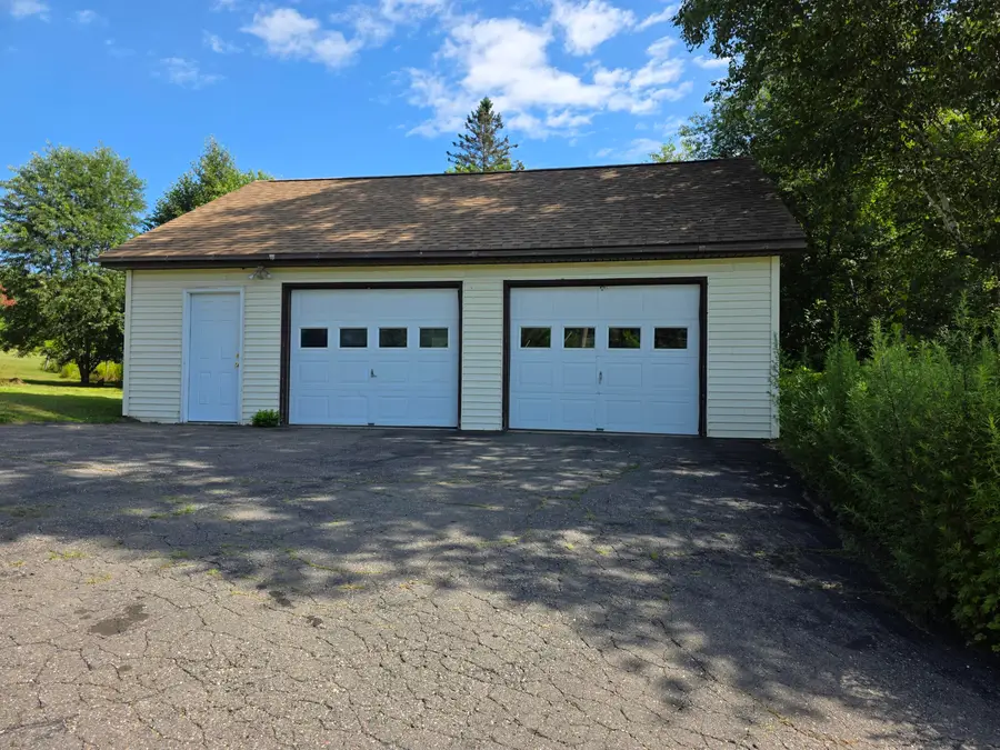 2 Number 10 Road, Dexter, ME 04930 - #3