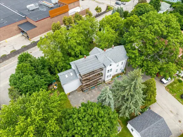 7 Emmons Place, Biddeford, ME 04005