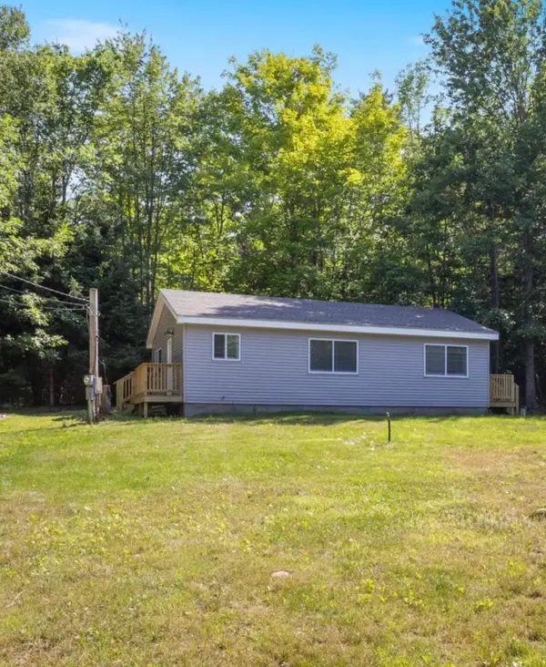 305 Penney Road, New Gloucester, ME 04260