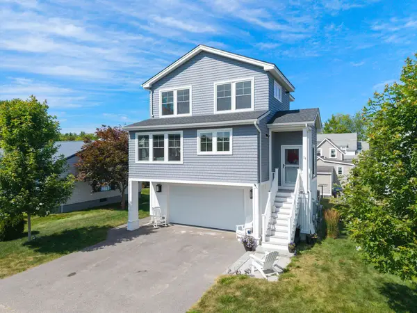 24 Winona Avenue, Old Orchard Beach, ME 04064