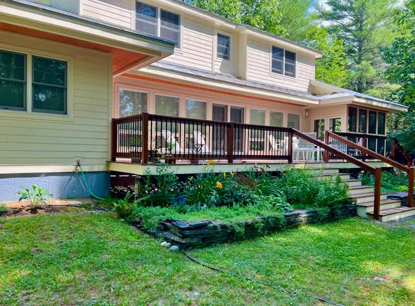 73 Middlegate Lane, New Portland, ME 04961