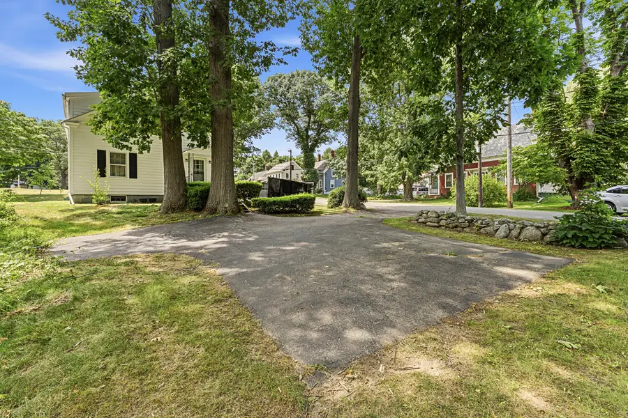 137 Pleasant Street, Eliot, ME 03903 - #2