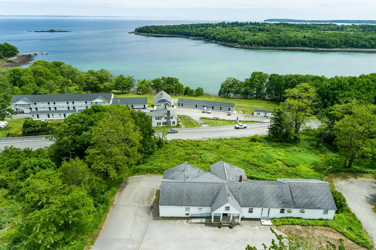 34 Old County Road, Rockport, ME 04856 - #1
