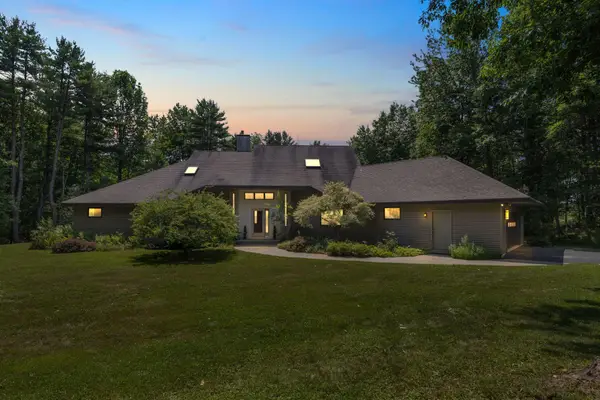 43 Carson Drive, Gorham, ME 04038