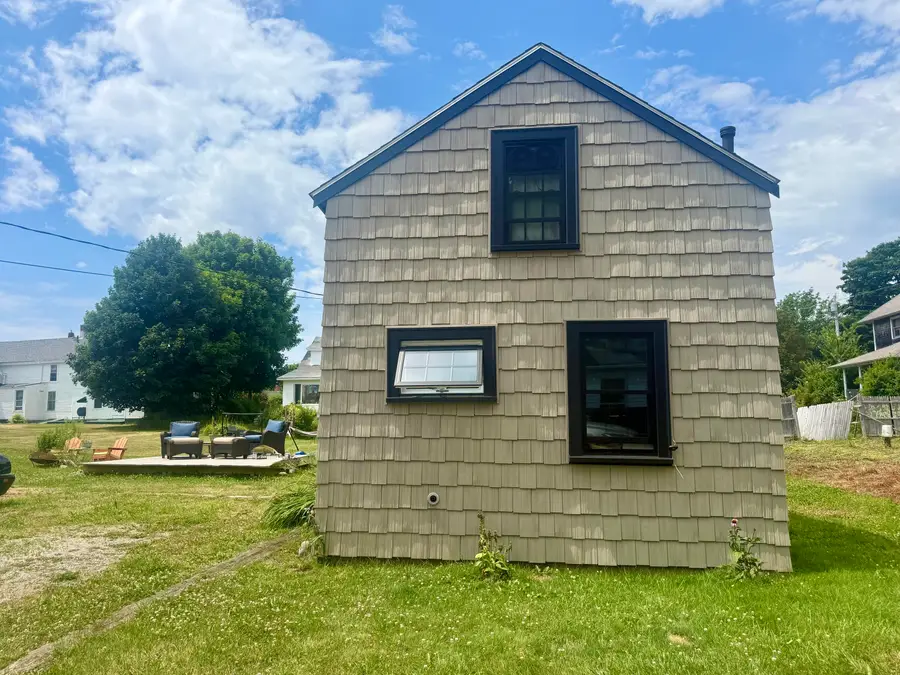 10 Brighton Avenue, Vinalhaven, ME 04863 - #2