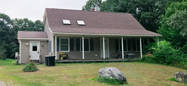 661 Brighton Hill Road, Minot, ME 04258