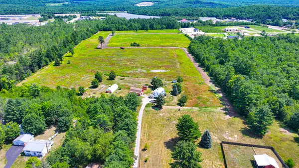 69 Skeetfield Road, Oxford, ME 04270