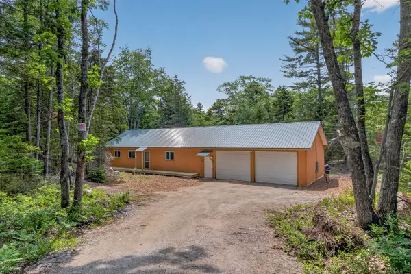 48 Matthews Road, Boothbay, ME 04537