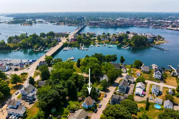 19 Stimson Street, Kittery, ME 03904