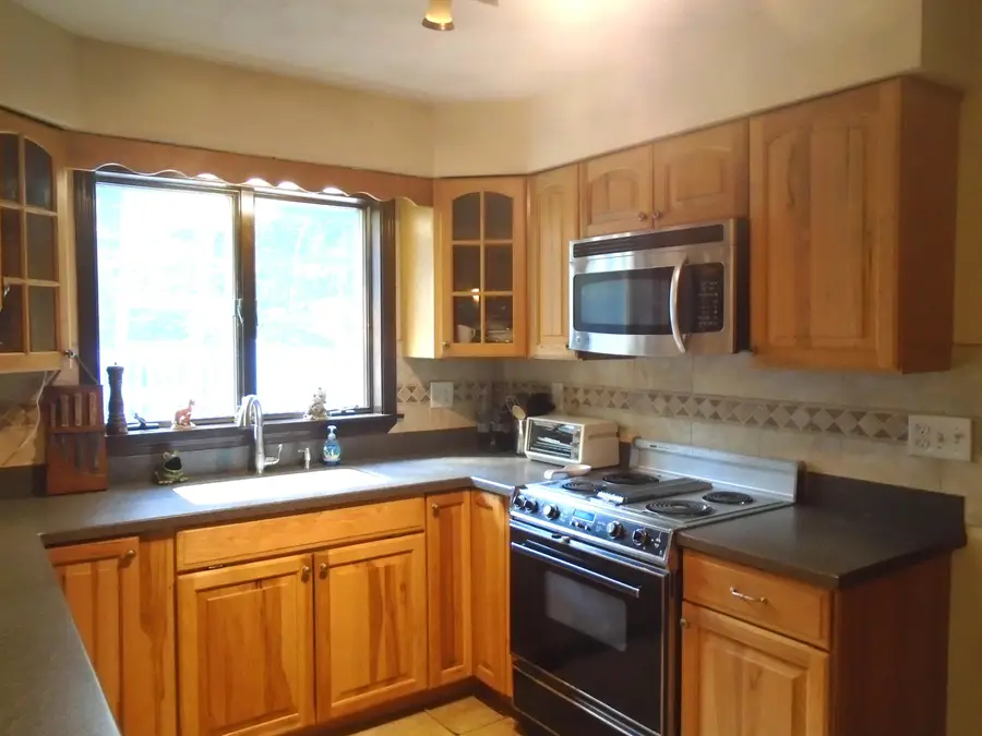 32 Mayland Street, Oakland, ME 04963 - #3