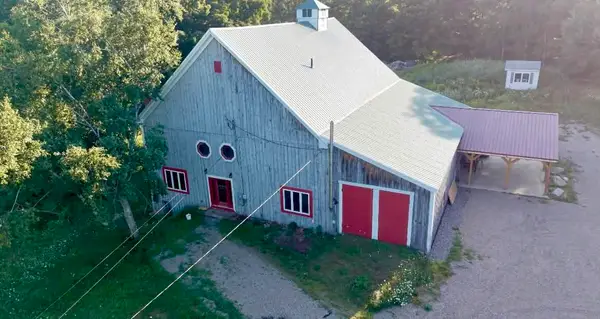 983 Hampden Road, Carmel, ME 04419