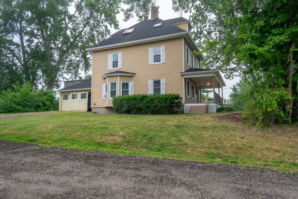 24 Rowe Avenue, Portland, ME 04102