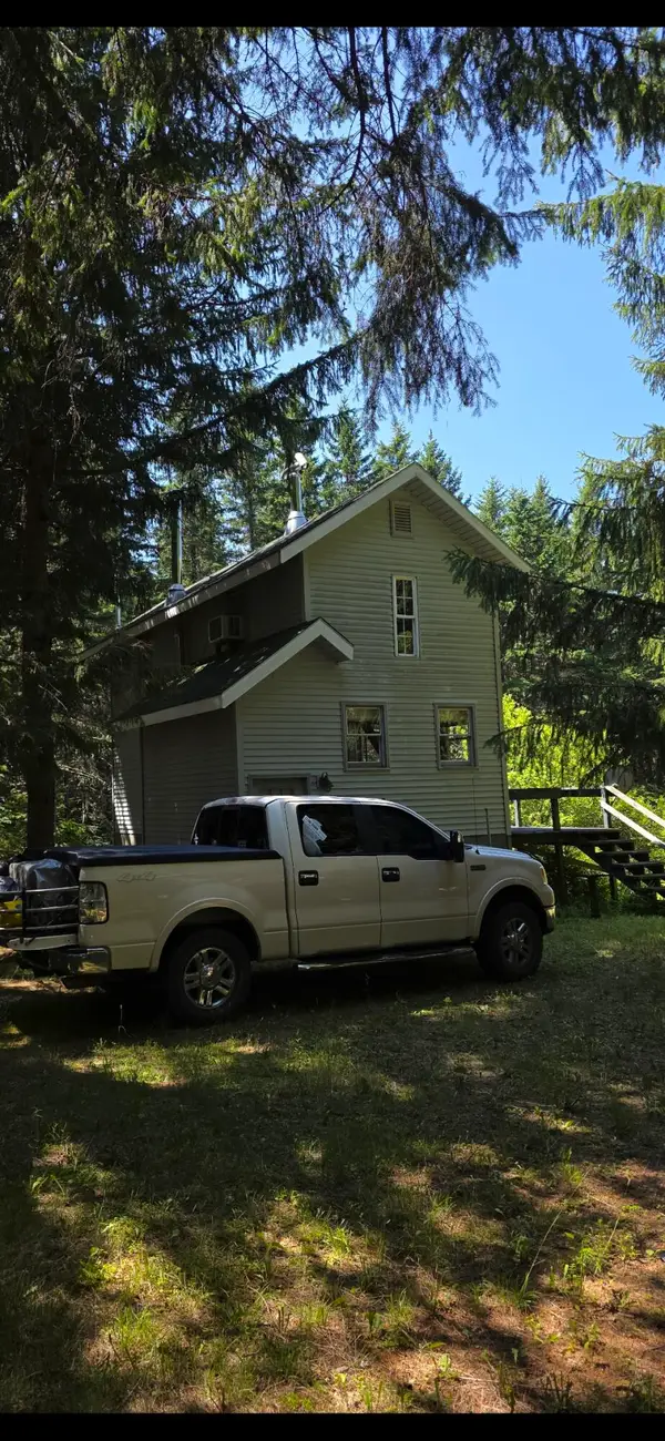 871 Estabrook Road, Amity, ME 04471