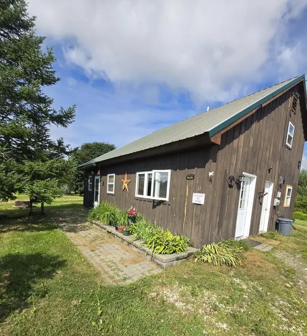 11 Hunton Loop, Livermore Falls, ME 04254