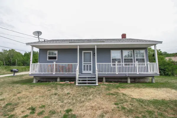 10 Factory Road, Gouldsboro, ME 04607