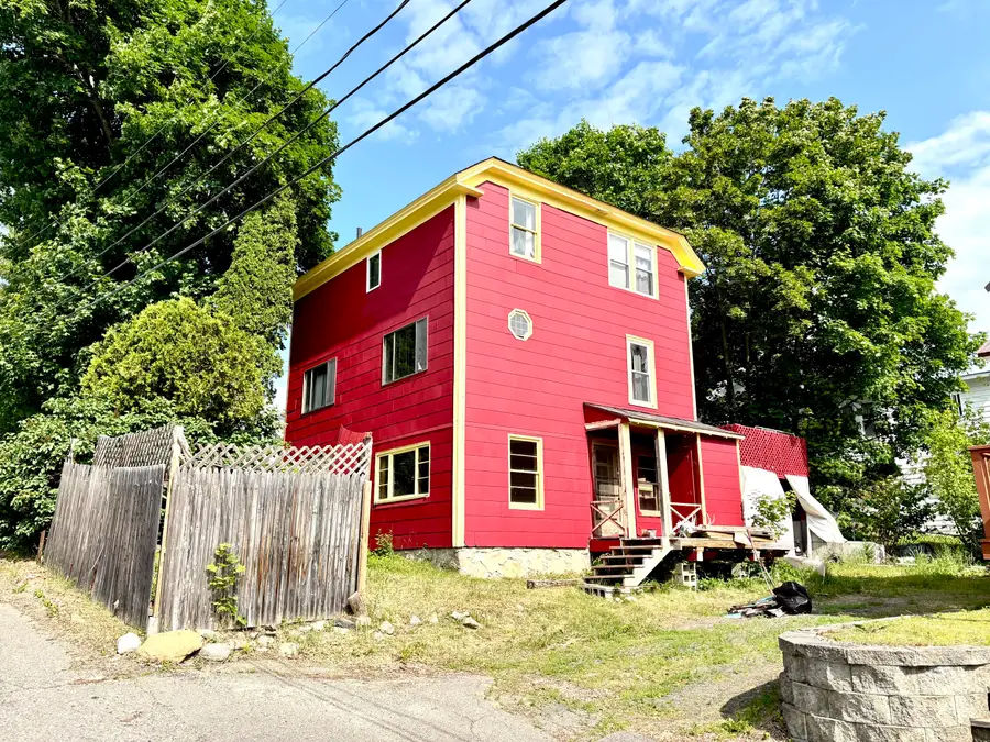 85 School Street, Millinocket, ME 04462 - #3
