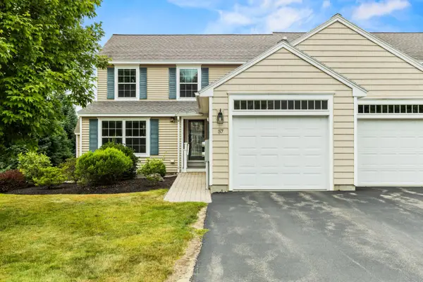 57 Ridgefield Drive #33, Gorham, ME 04038