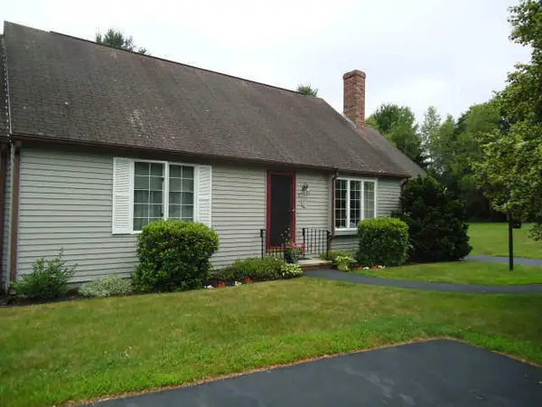 9 N Yarmouth Woods #9, North Yarmouth, ME 04097