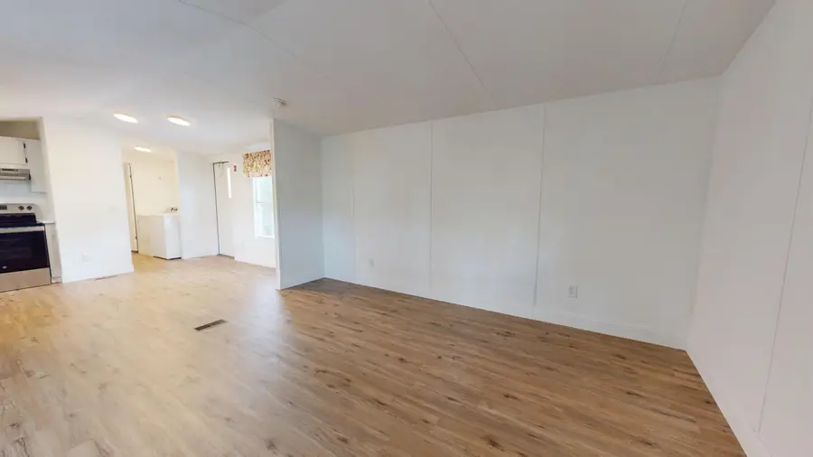 17 Winter Drive, Farmingdale, ME 04344 - #3