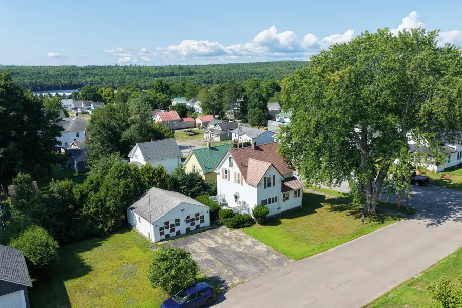 25 Birch Street, East Millinocket, ME 04430 - #2