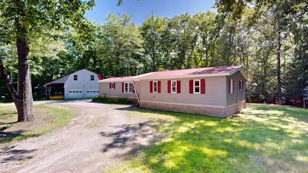 282 Ferry Road, Lisbon, ME 04250