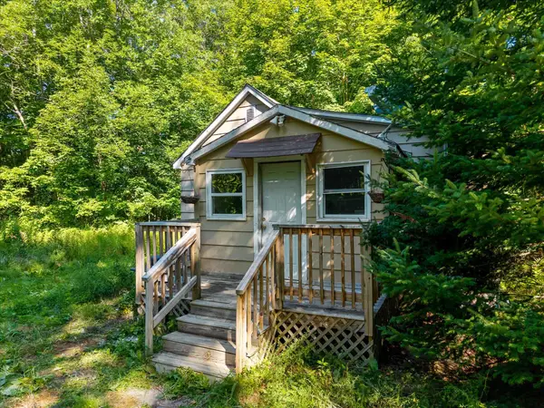 168 Monroe Road, Hampden, ME 04444