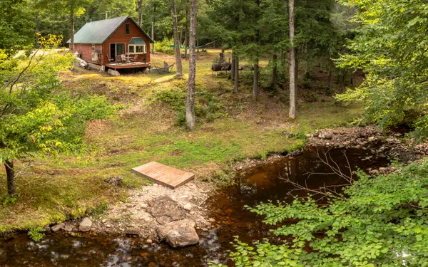 293 River Road, Sumner, ME 04292