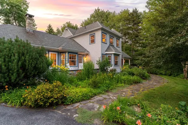 6 Blue Bell Ln (seal Harbor), Mount Desert, ME 04675