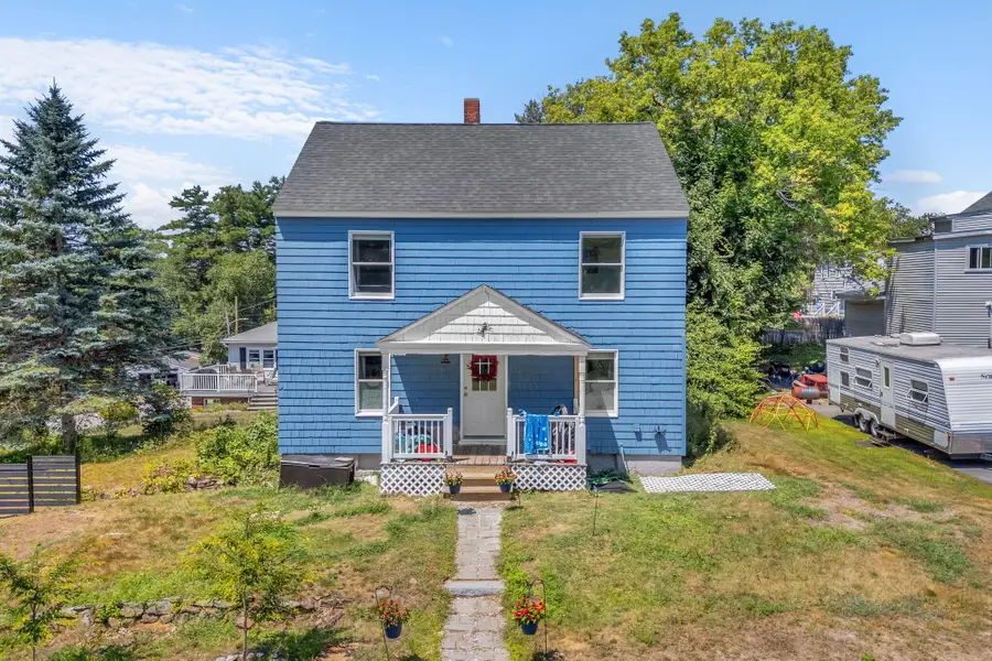 68 Smith Street, Auburn, ME 04210 - #3