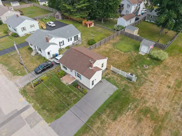 30 Daytona Street, South Portland, ME 04106