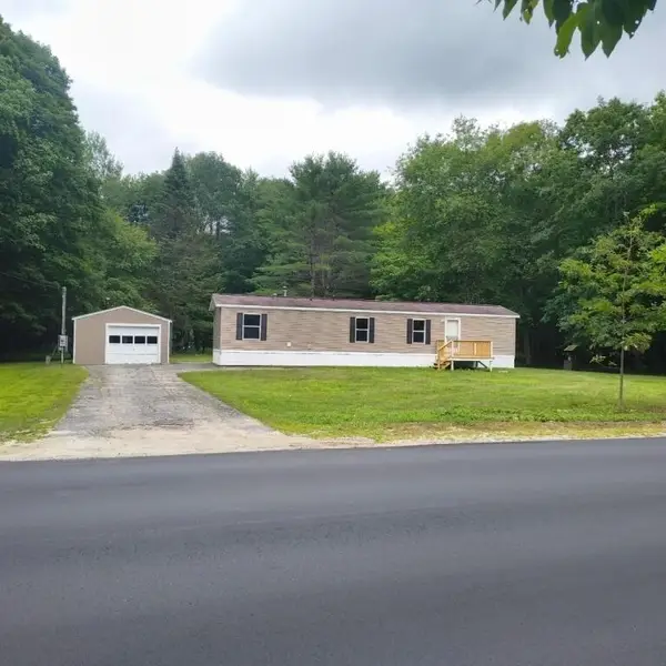 424 Poland Corner Road, Poland, ME 04274