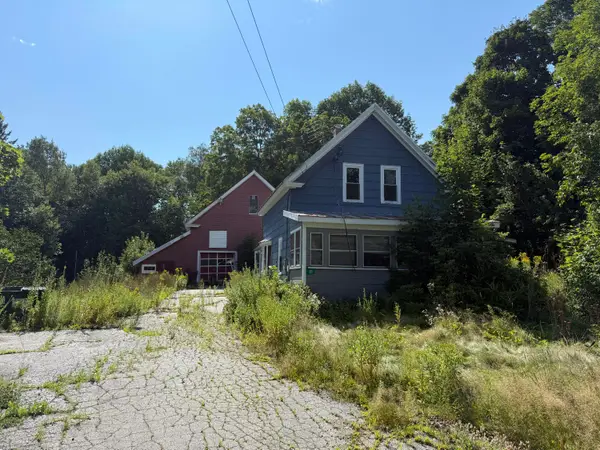 35 Dodge Road, Phillips, ME 04966
