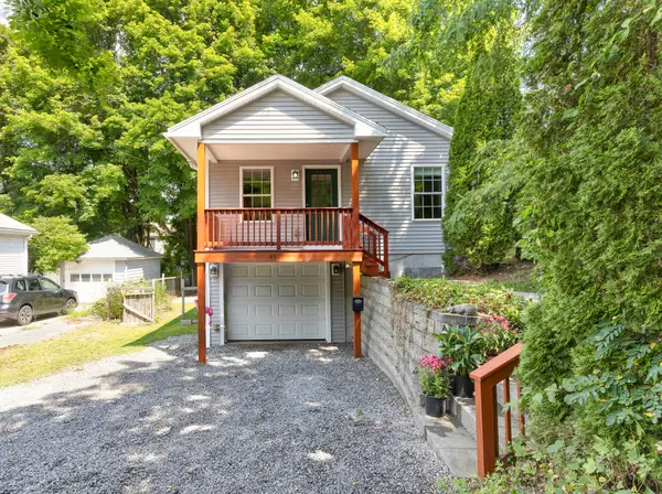 49 Oakdale Avenue, South Portland, ME 04106